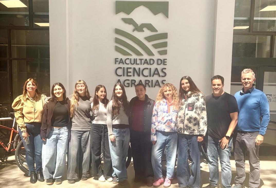 imagen Dos proyectos de la Facultad de Ciencias Agrarias fueron seleccionados en una convocatoria de acción climática para jóvenes