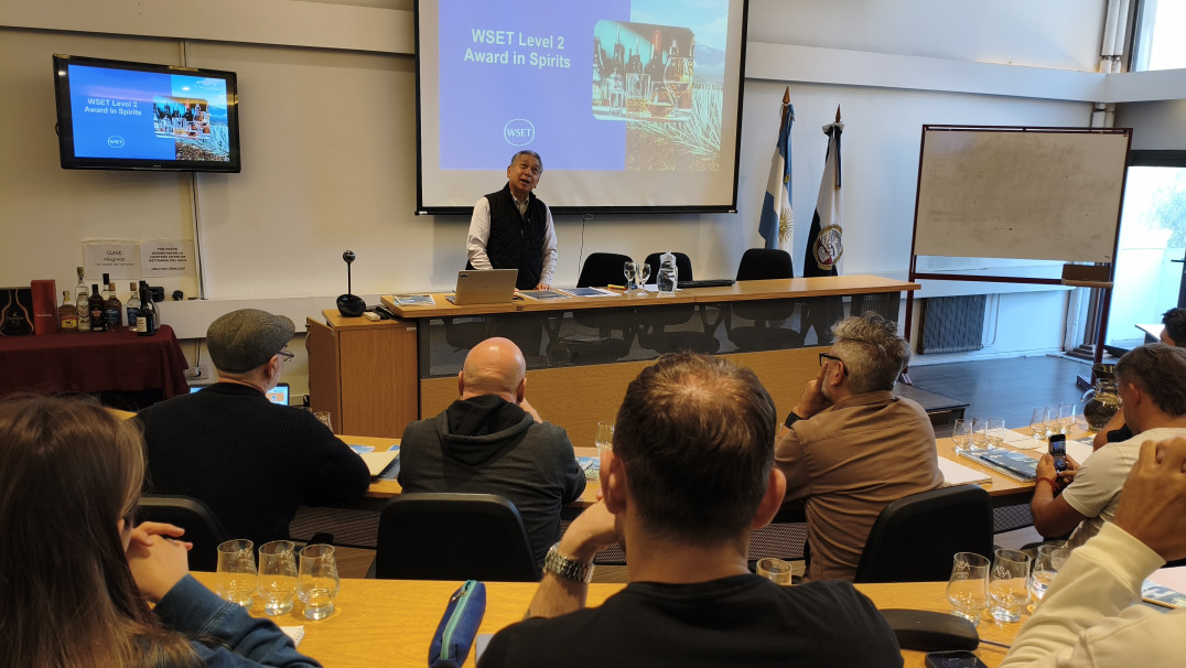 imagen La certificación WSET en destilados reunió formación y evaluación internacional en Agrarias
