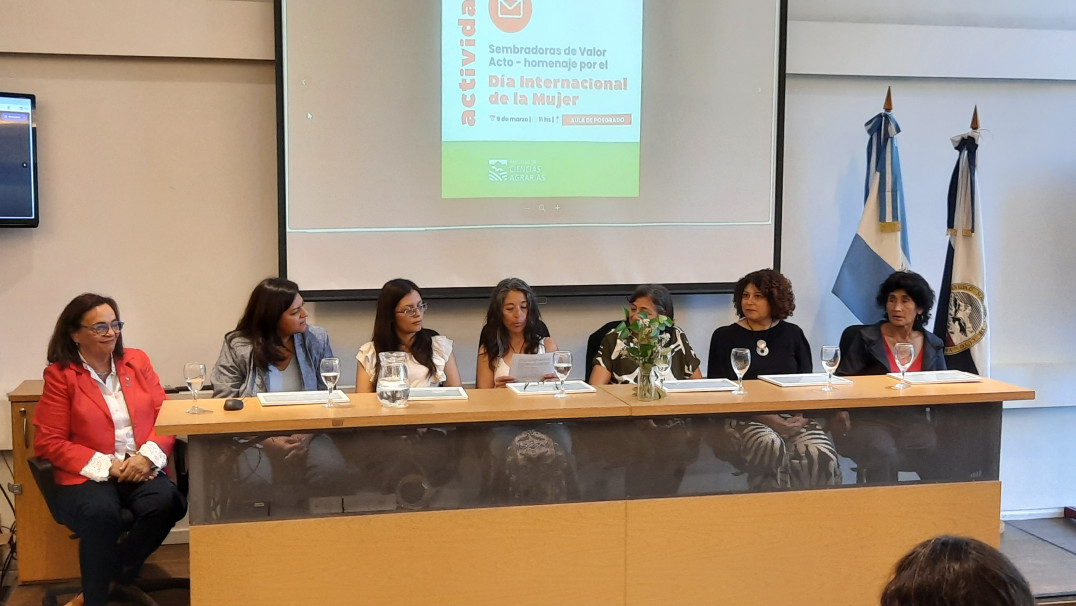 imagen "Sembradoras de Valor": La Facultad de Ciencias Agrarias homenajeó el liderazgo y la identidad de las mujeres rurales
