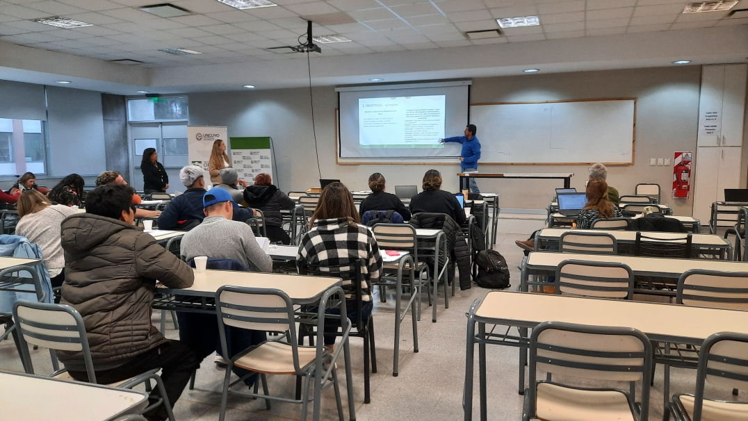 imagen La Facultad de Ciencias Agrarias fortalece su vínculo con el Comercio Justo a través de formación en Gestión de Proyectos