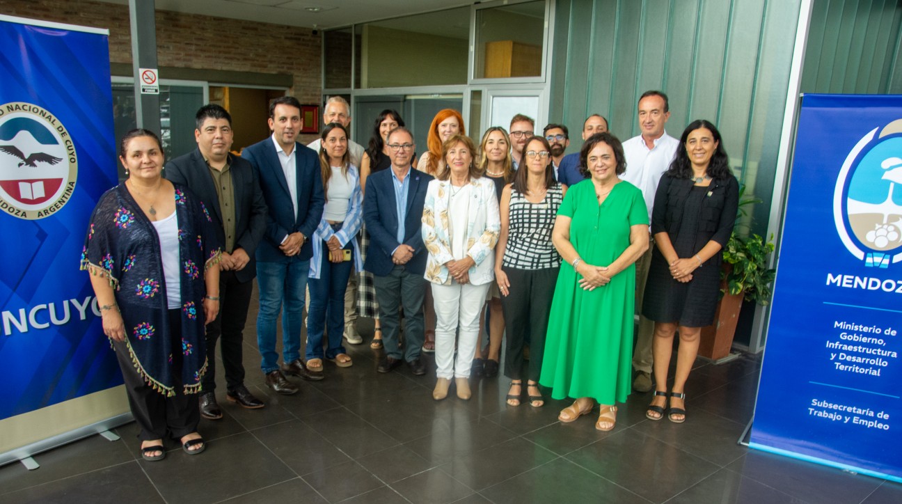 imagen Lanzamiento del "Diplomado para el abordaje integral y territorial del trabajo infantil y protección del trabajo adolescente"