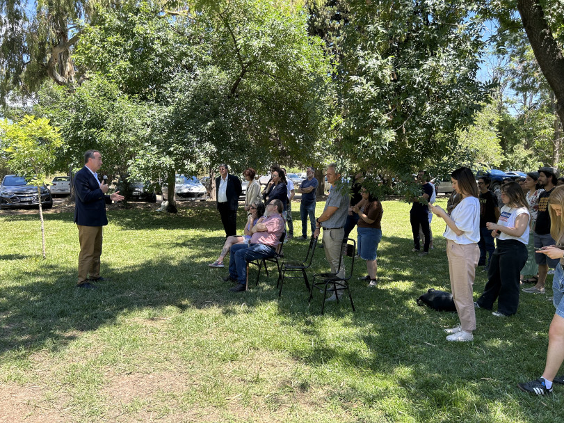 imagen Se realizó la inauguración de la Plaza-Jardín en el Espacio de Derechos Humanos por la Memoria, Verdad y Justicia de la Facultad de Ciencias Agrarias