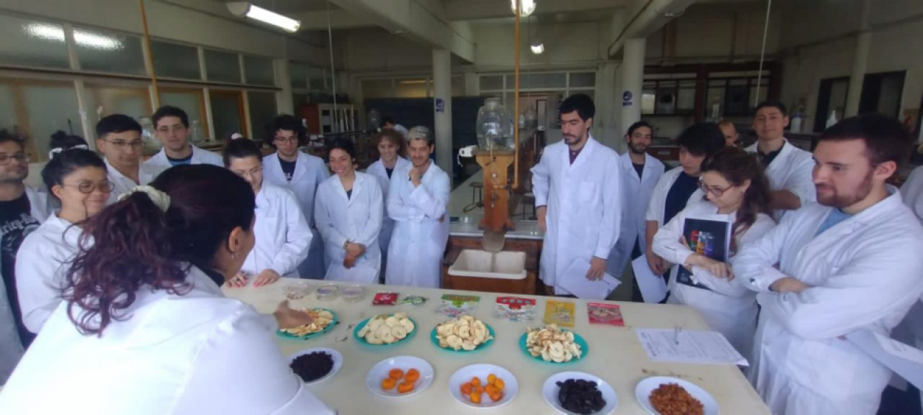 imagen Las Prácticas Profesionales de Bromatología requieren inscripción en el SIU GUARANÍ 