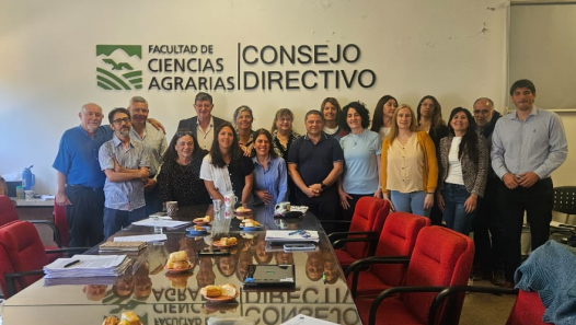 imagen El equipo de Autoevaluación Institucional de la UNCUYO presentó su informe en la Facultad de Ciencias Agrarias