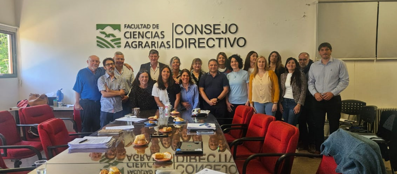 imagen El equipo de Autoevaluación Institucional de la UNCUYO presentó su informe en la Facultad de Ciencias Agrarias