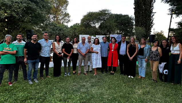 imagen La Facultad de Ciencias Agrarias celebró San Patricio con el lanzamiento de su nuevo Diplomado en Cerveza Artesanal y el Mural Artístico: Espuma Creativa