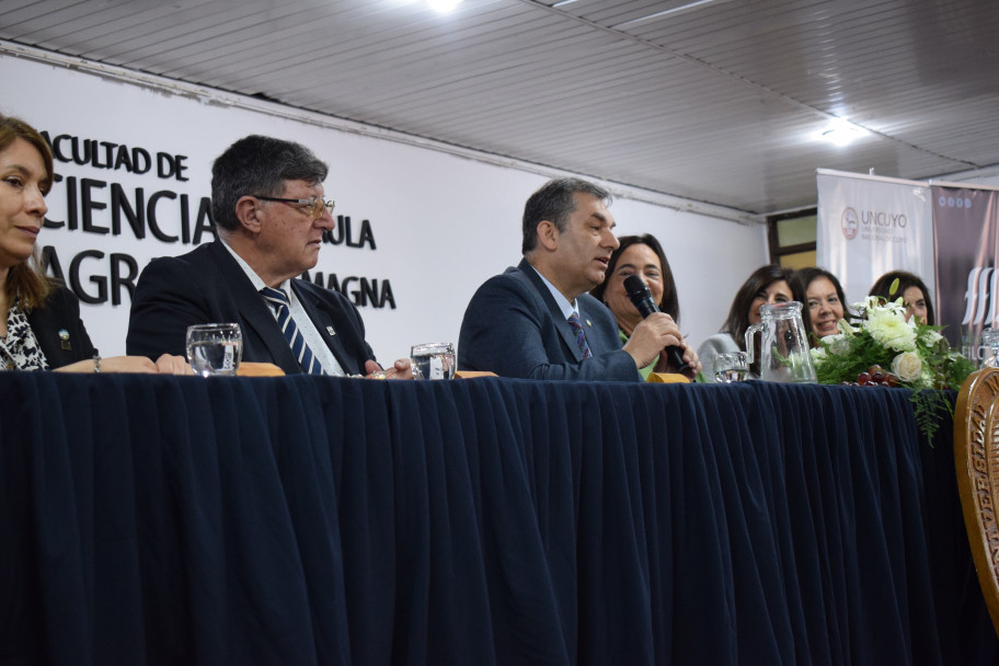 imagen La Facultad de Ciencias Agrarias fue sede de la Jornada de Enoturismo y del lanzamiento de una nueva diplomatura de posgrado