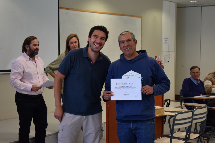 imagen La segunda edición de la Escuela de Encargados de Finca finalizó con excelentes resultados