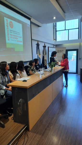 imagen "Sembradoras de Valor": La Facultad de Ciencias Agrarias homenajeó el liderazgo y la identidad de las mujeres rurales