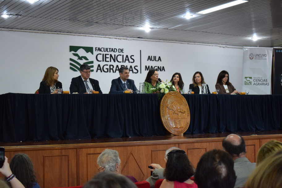 imagen La Facultad de Ciencias Agrarias fue sede de la Jornada de Enoturismo y del lanzamiento de una nueva diplomatura de posgrado