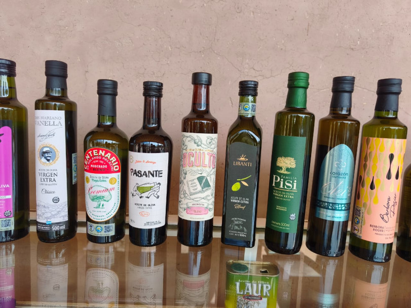 imagen Aceites de Oliva elaborados en la facultad obtuvieron certificación IG