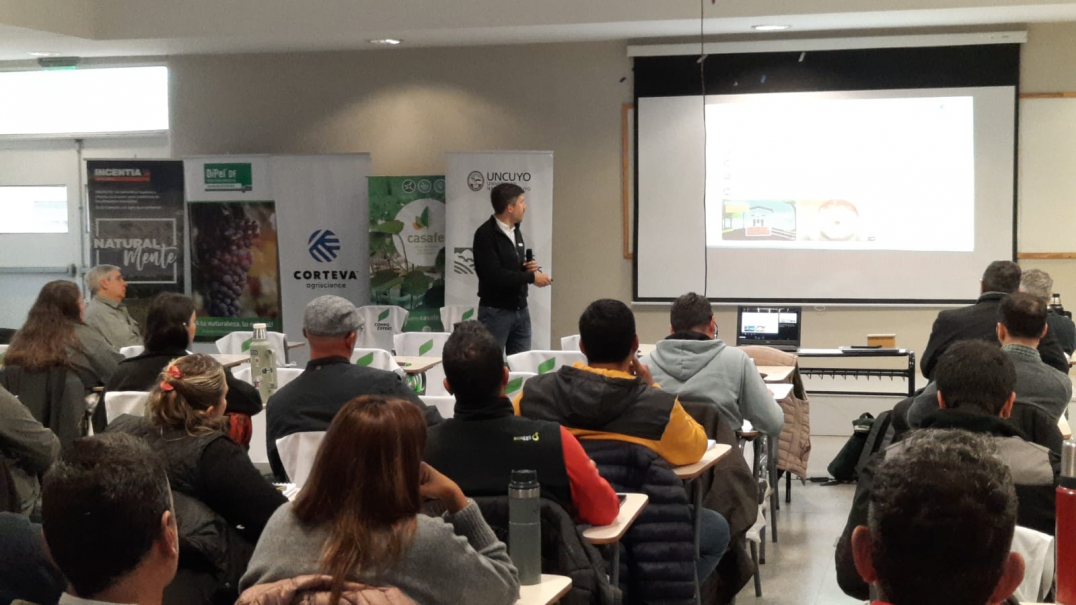 imagen Éxito rotundo en las 2° Jornadas de Actualización en Fitosanitarios en la Facultad de Ciencias Agrarias