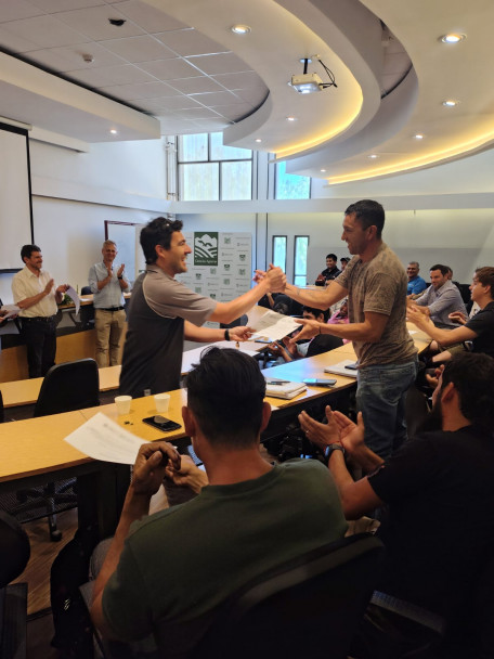 imagen La Facultad de Ciencias Agrarias celebró el cierre de la cuarta edición de la Escuela de Encargados de Finca