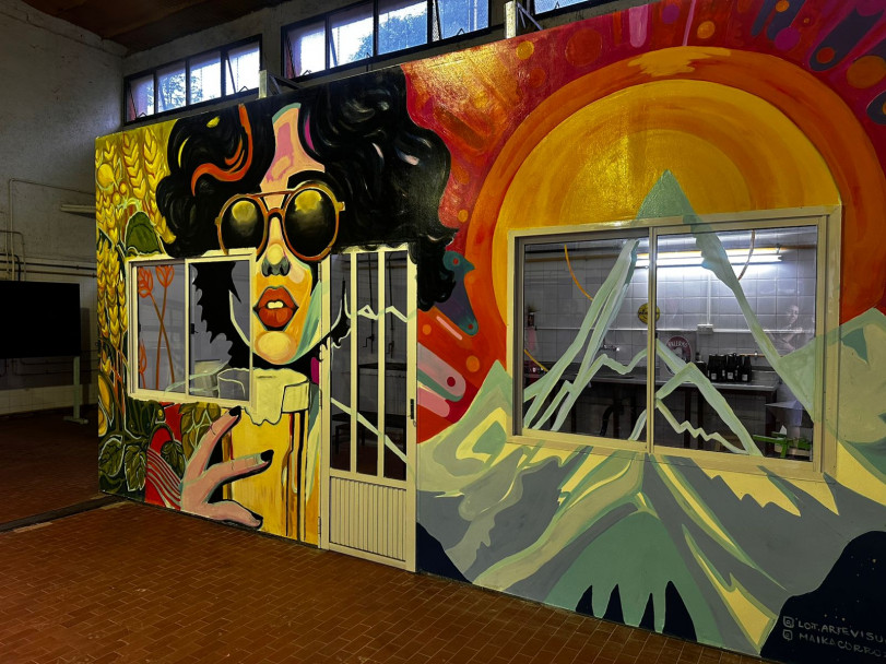 imagen La Facultad de Ciencias Agrarias celebró San Patricio con el lanzamiento de su nuevo Diplomado en Cerveza Artesanal y el Mural Artístico: Espuma Creativa