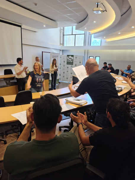 imagen La Facultad de Ciencias Agrarias celebró el cierre de la cuarta edición de la Escuela de Encargados de Finca