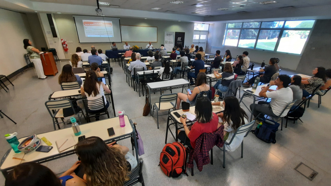 imagen Conversatorio reunió miradas interdisciplinarias sobre territorio, ciencia y desarrollo sostenible en Mendoza