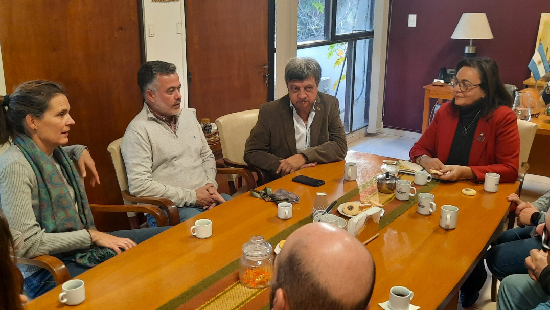 imagen Ciencias Agrarias firmó un acuerdo con AAPRESID para impulsar prácticas de agricultura regenerativa