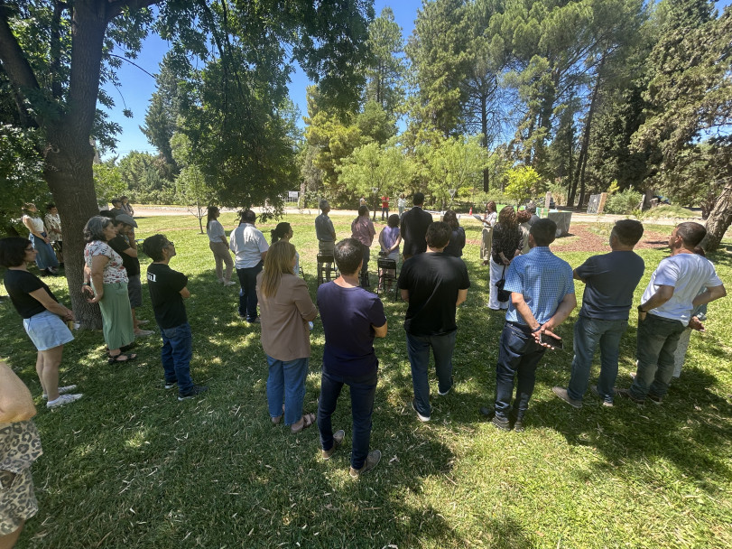imagen Se realizó la inauguración de la Plaza-Jardín en el Espacio de Derechos Humanos por la Memoria, Verdad y Justicia de la Facultad de Ciencias Agrarias