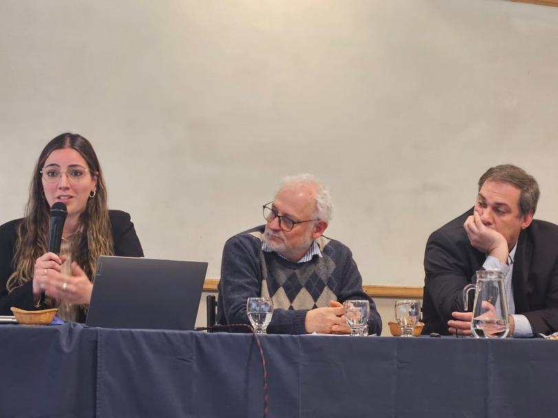 imagen Se realizó la primera jornada del del Ciclo de Charlas "Nuevos desafíos en la formación profesional universitaria"