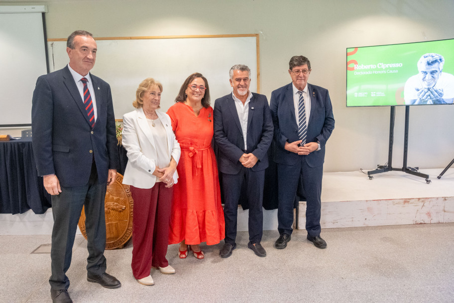 imagen Roberto Cipresso recibió el Doctorado Honoris Causa en la Facultad de Ciencias Agrarias
