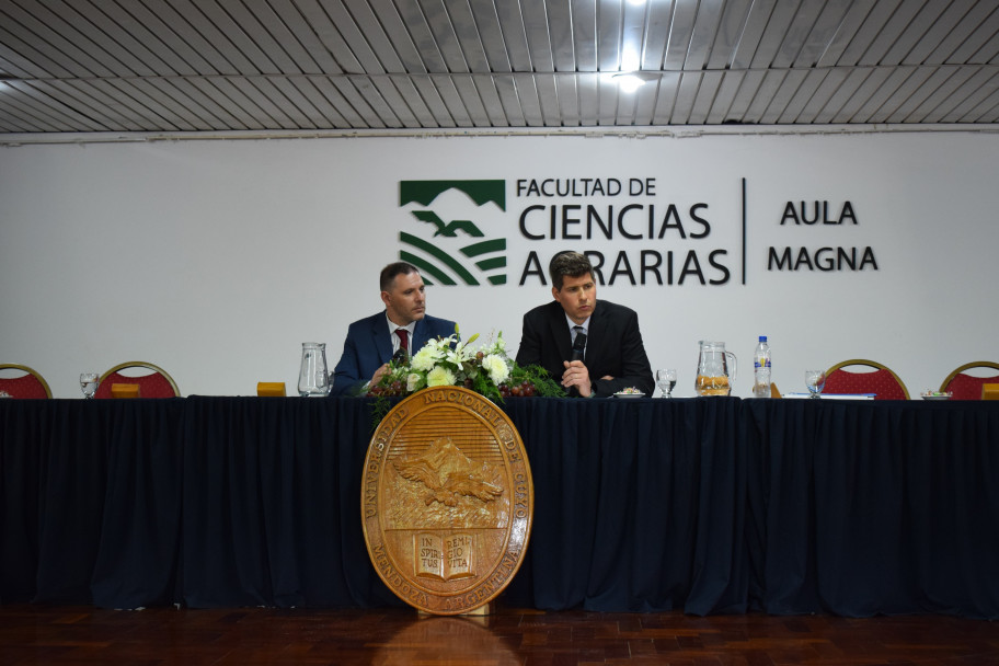 imagen La Facultad de Ciencias Agrarias fue sede de la Jornada de Enoturismo y del lanzamiento de una nueva diplomatura de posgrado