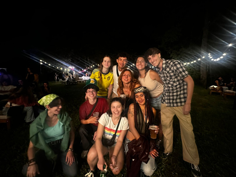 imagen La Facultad de Ciencias Agrarias celebró San Patricio con el lanzamiento de su nuevo Diplomado en Cerveza Artesanal y el Mural Artístico: Espuma Creativa