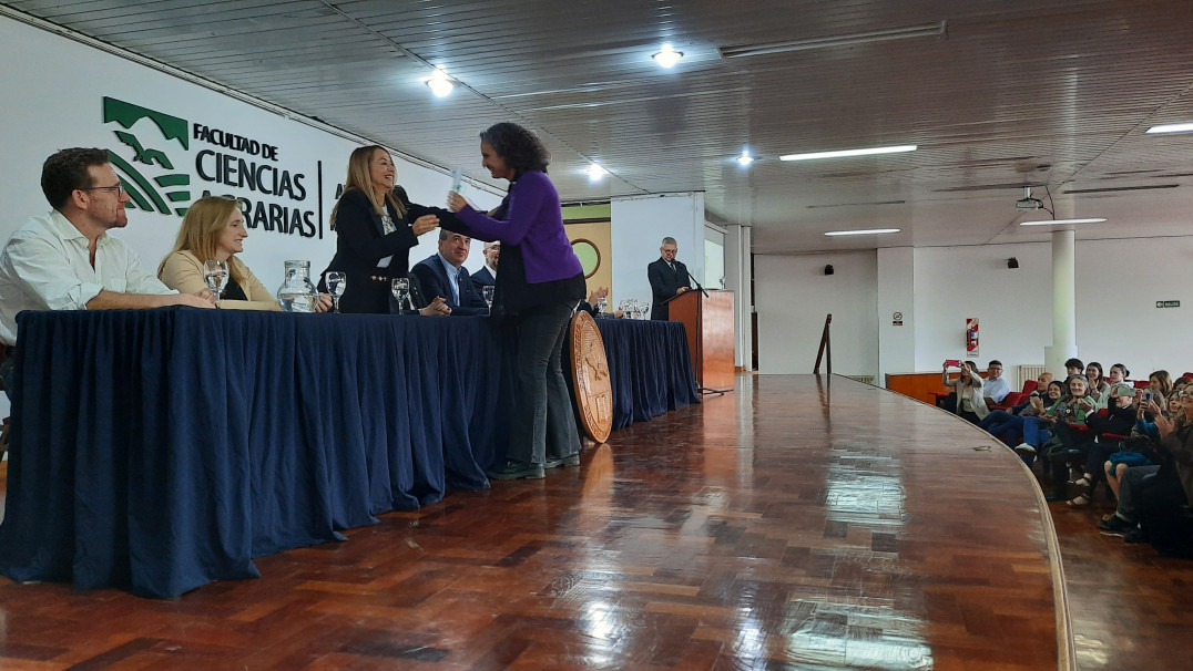 imagen Se realizó el Acto de Colación de Posgrado 2024 en la Facultad de Ciencias Agrarias 