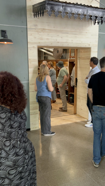 imagen Se inauguró el "Mercadito de Agrarias" un espacio de encuentro y venta abierta a la comunidad universitaria