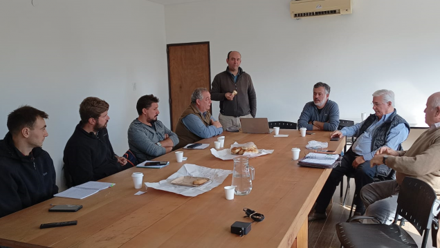 imagen El Grupo CREA Los Andes se reunió en la Facultad de Ciencias Agrarias para definir su Plan de Trabajo 2024