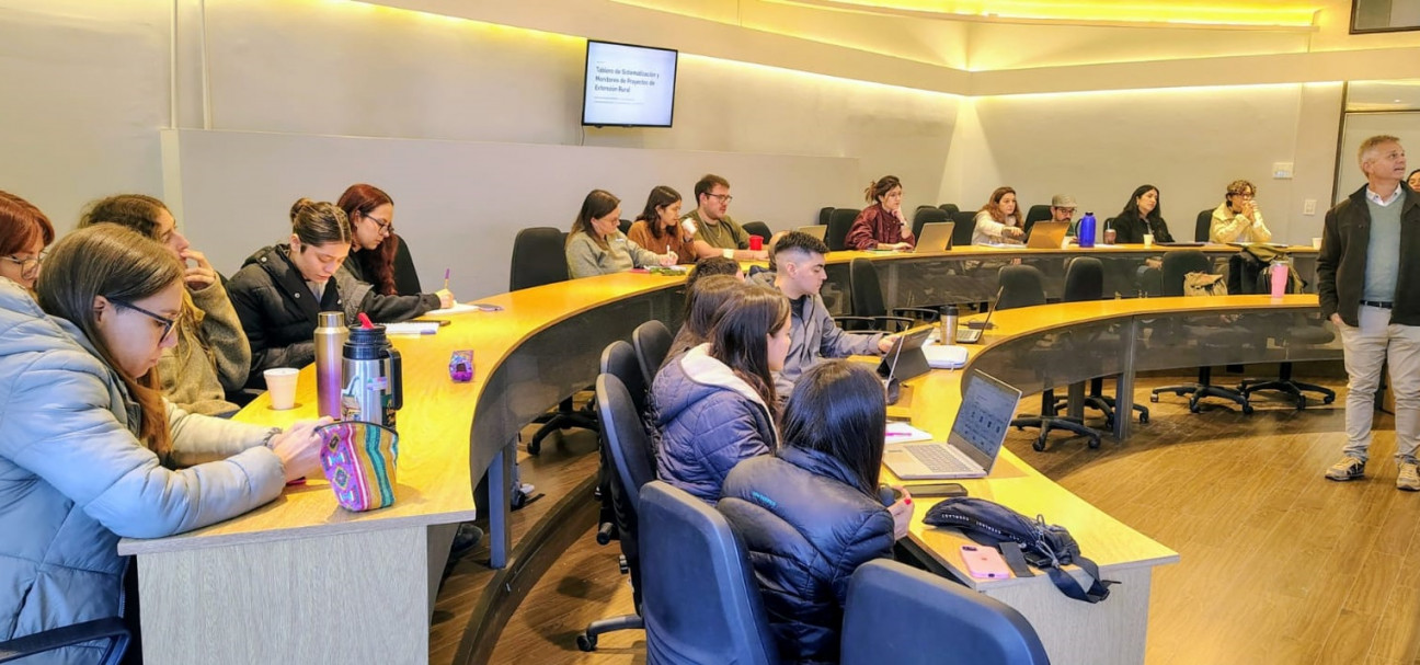 imagen Se realizó con éxito el taller de implementación del Tablero de Monitoreo de Proyectos de Extensión