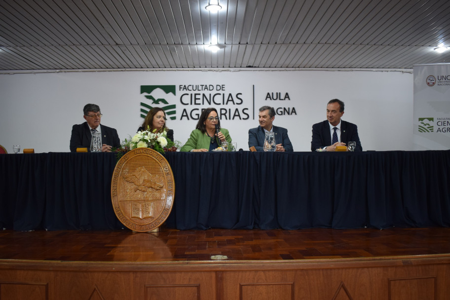 imagen La Facultad de Ciencias Agrarias fue sede de la Jornada de Enoturismo y del lanzamiento de una nueva diplomatura de posgrado
