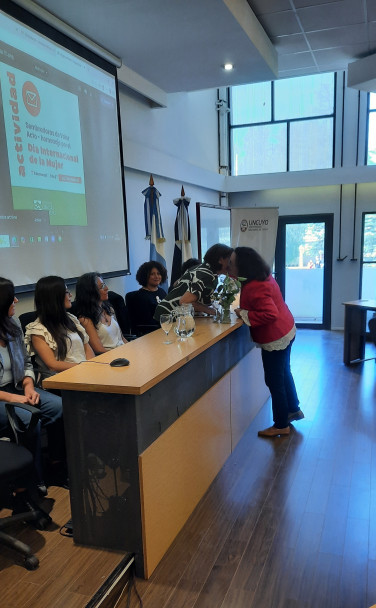 imagen "Sembradoras de Valor": La Facultad de Ciencias Agrarias homenajeó el liderazgo y la identidad de las mujeres rurales