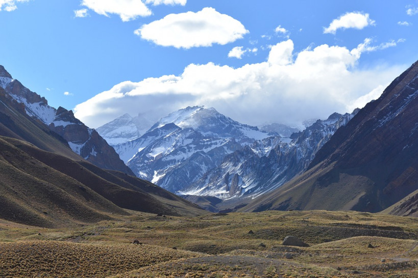 imagen Darán charla sobre geodinámica andina y la relación entre tectónica, terremotos y volcanes