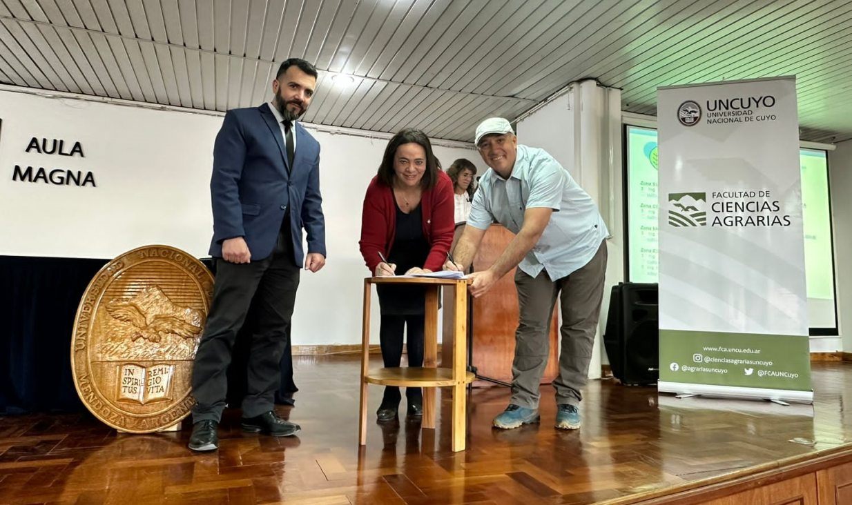 imagen Nuevo paso en la creación de ecosistemas: ASOCAMEN tendrá sus  oficinas en Ciencias Agrarias