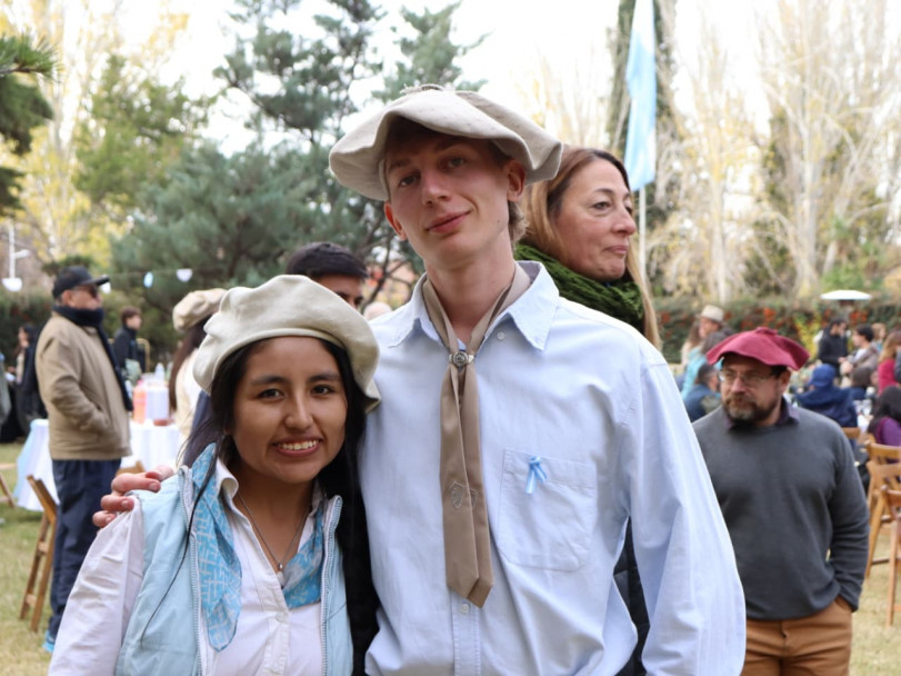 imagen Entre folclore, encuentros y tradición se vivió la Peña del Egresado 2026