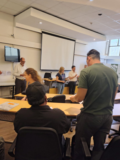 imagen La Facultad de Ciencias Agrarias celebró el cierre de la cuarta edición de la Escuela de Encargados de Finca