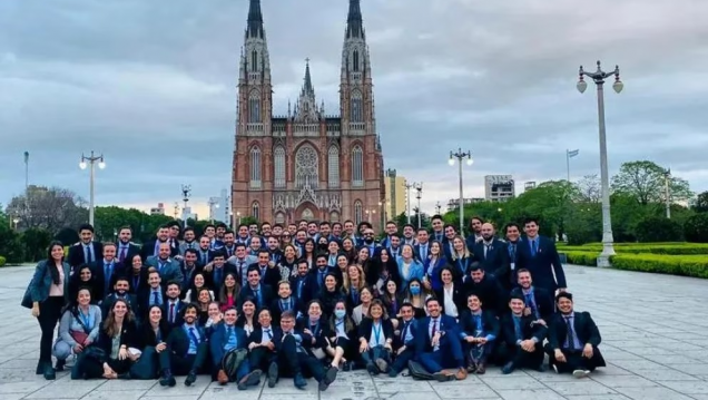 imagen Convocan a jóvenes líderes argentinos de todo el país a participar de una beca de intercambio en EEUU: los requisitos
