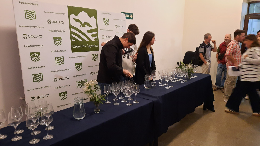imagen "Sembradoras de Valor": La Facultad de Ciencias Agrarias homenajeó el liderazgo y la identidad de las mujeres rurales