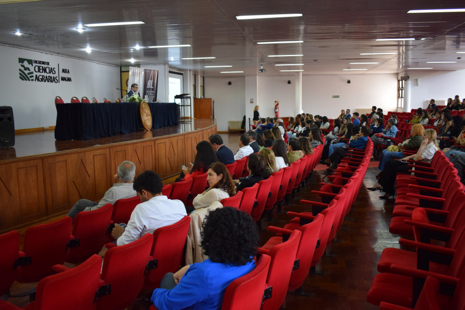 imagen La Facultad de Ciencias Agrarias fue sede de la Jornada de Enoturismo y del lanzamiento de una nueva diplomatura de posgrado