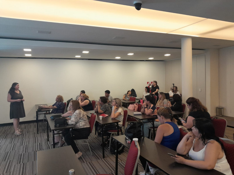 imagen Ciencias Agrarias y el INTA participaron del Seminario de Flores Comestibles en AEHGA