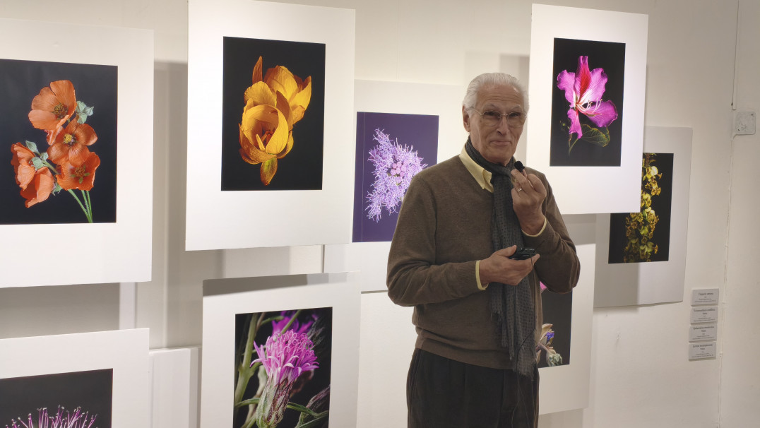 imagen "Floralia Silvestra": Raíces inauguró una muestra fotográfica dedicada a las flores