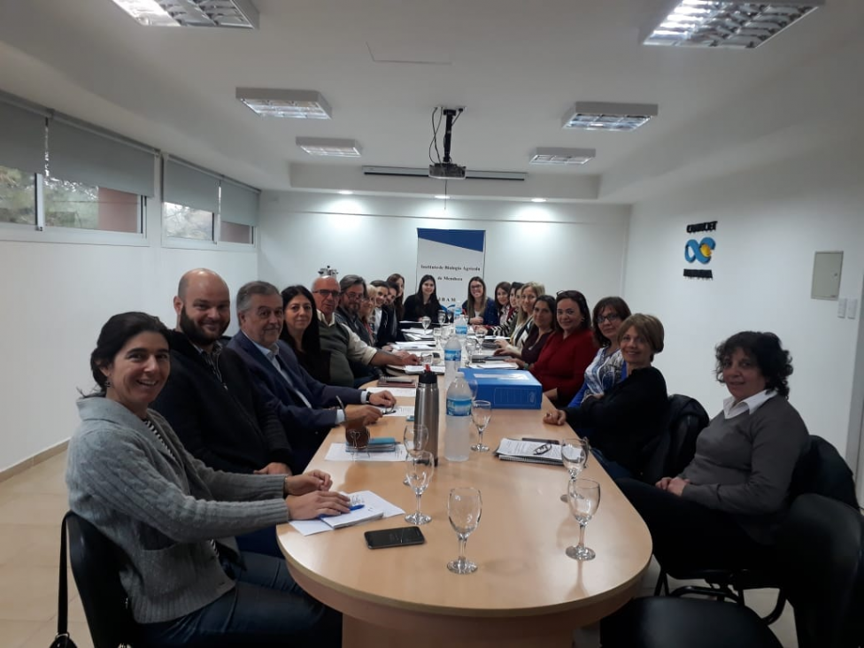 imagen Histórico encuentro entre los Consejos Directivos de la Facultad de Ciencias Agrarias y del IBAM