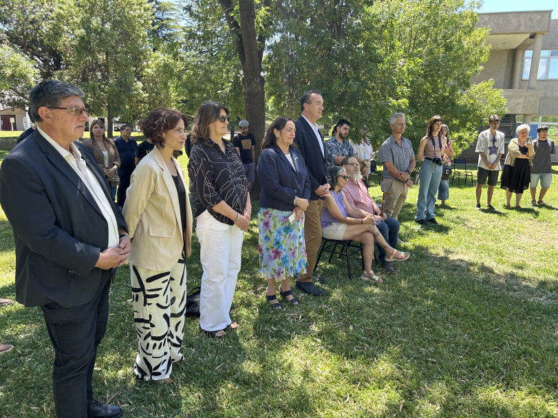imagen Se realizó la inauguración de la Plaza-Jardín en el Espacio de Derechos Humanos por la Memoria, Verdad y Justicia de la Facultad de Ciencias Agrarias