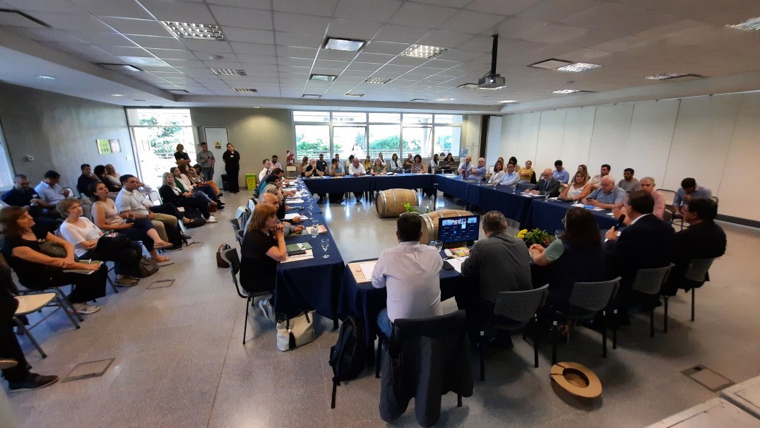 imagen Ciencias Agrarias reunió a referentes de la educación agropecuaria del país como sede del Primer Plenario de AUDEAS 2026