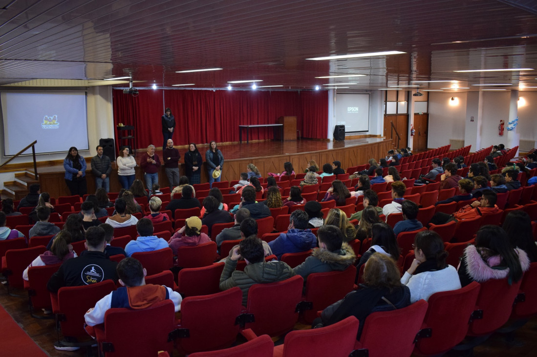 imagen Más de 300 estudiantes de secundaria recorrieron la Facultad de Ciencias Agrarias