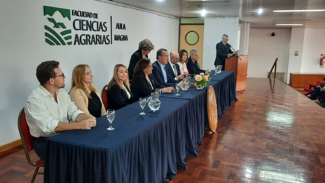 imagen Se realizó el Acto de Colación de Posgrado 2024 en la Facultad de Ciencias Agrarias 