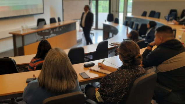 imagen Ciencias Agrarias organiza un Seminario Internacional con disertantes extranjeros