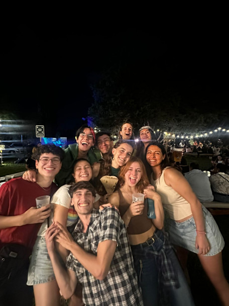 imagen La Facultad de Ciencias Agrarias celebró San Patricio con el lanzamiento de su nuevo Diplomado en Cerveza Artesanal y el Mural Artístico: Espuma Creativa