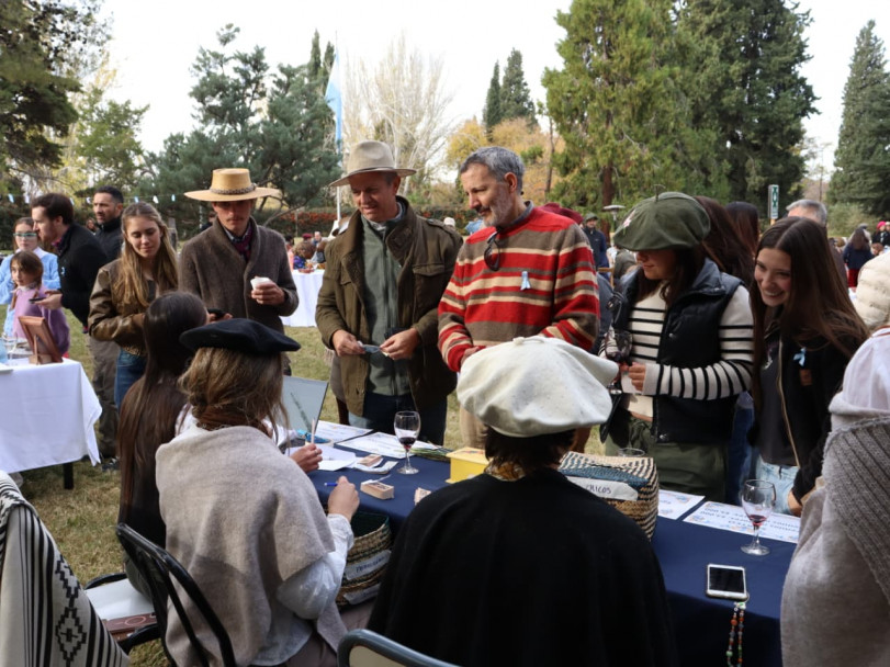imagen Entre folclore, encuentros y tradición se vivió la Peña del Egresado 2026