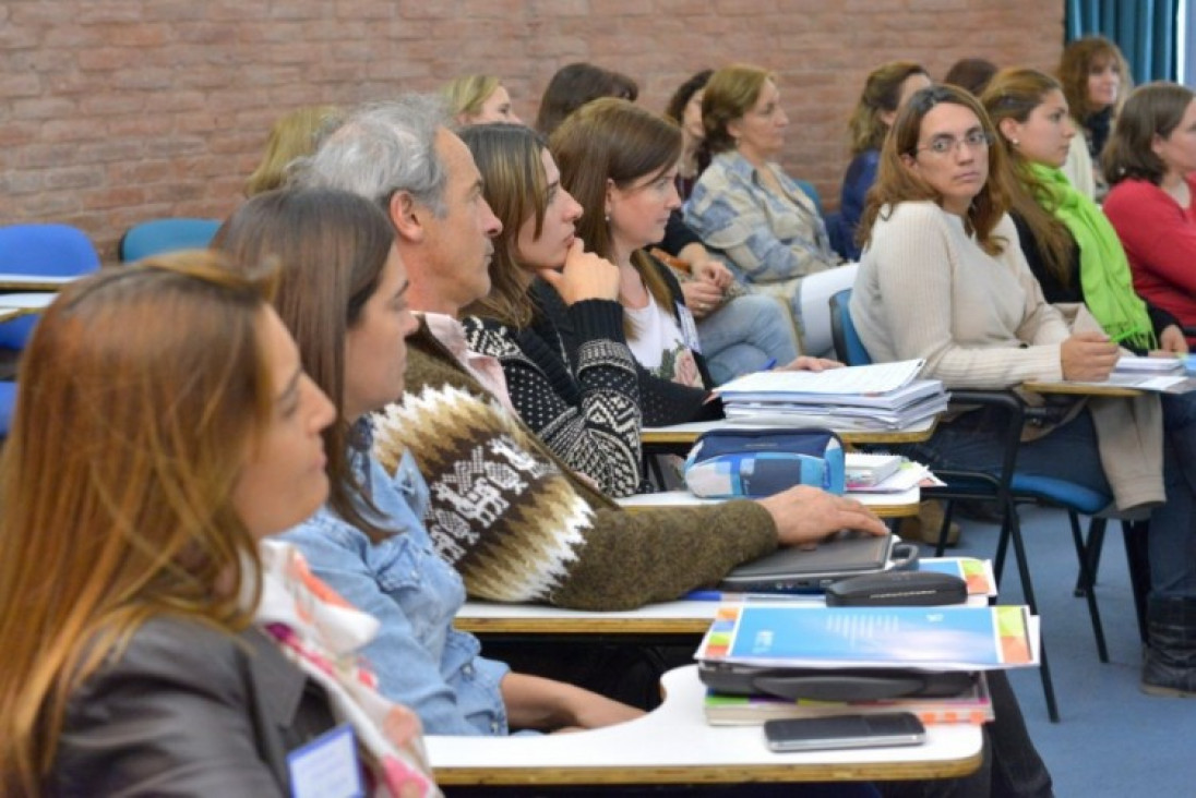 imagen Dictarán curso taller sobre estrategias de aprendizaje activo para docentes